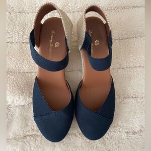 Tommy Bahama Women's Navy and Cream Espadrilles